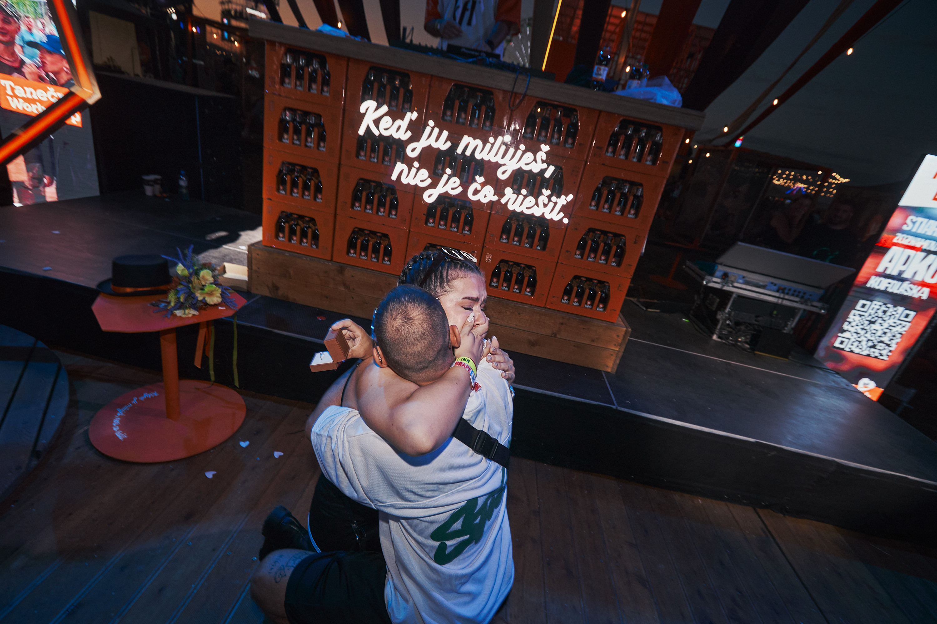 Kofola v létě pomohla k tisícům nových známostí a na festivalech oddala desítky párů 